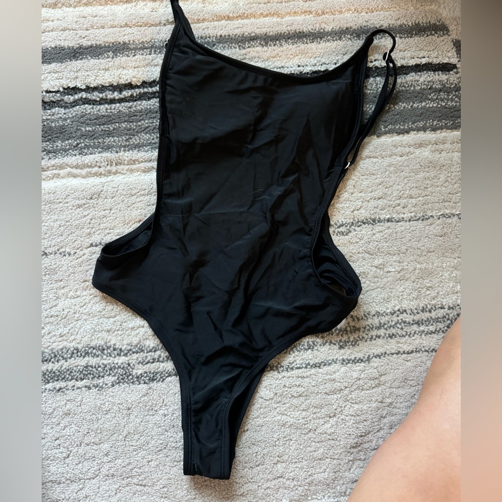 One piece swimsuit